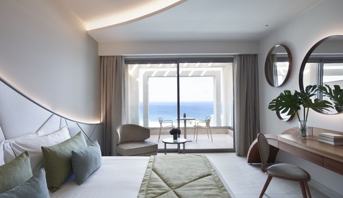 Premier Room, Sea View