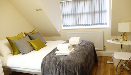 Deluxe Double Room (1)