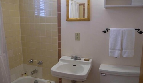 Standard Double Room, Private Bathroom (Room 9 - No Pets Allowed)