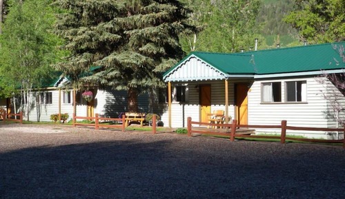 Double Room, Private Bathroom (Room 4 - No Pets Allowed)