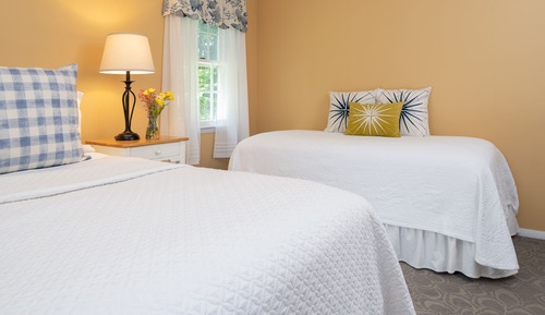 Room, Private Bathroom (Room 112)