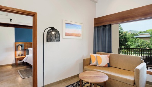Suite, 1 Bedroom, Balcony