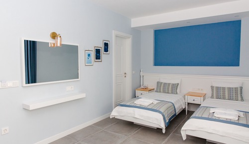 Superior Twin Room, City View