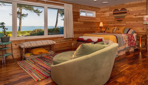 Deluxe Cottage