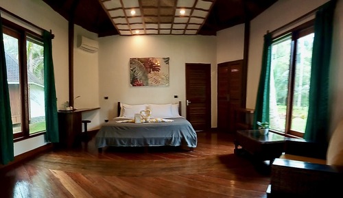 Comfort Villa, Garden View