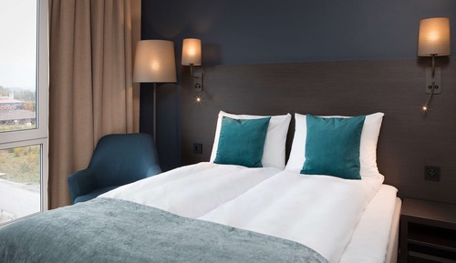 Standard Room, 1 King Bed