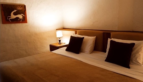 Standard Double Room, 2 Twin Beds (5)