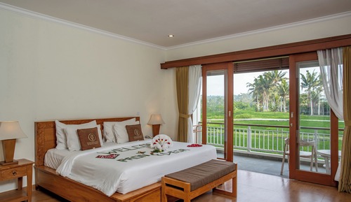 Deluxe Room Balcony with Rice Field View