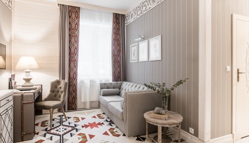 Aries Suite