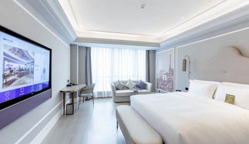 Superior Room, 1 King Bed
