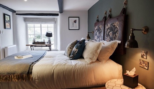 Classic Double Room