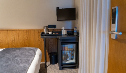 Single Room(No Window)