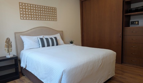 Apt 8, 2 bedrooms, 3 beds, 1.5 bath