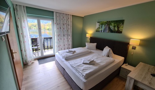 Double Room, Balcony, Lake View