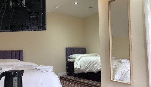 Basic Twin Room