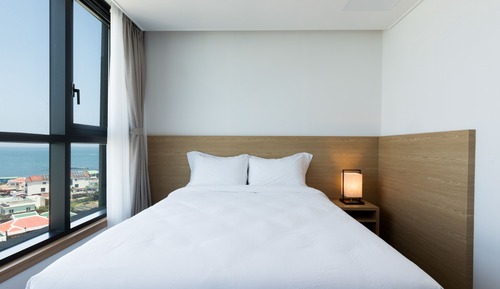 Classic Suite, 1 Bedroom, Ocean View, Beachside - Simple cooking available from minimum 3-night stay