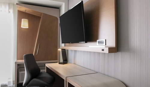 Room, 2 Queen Beds, City View