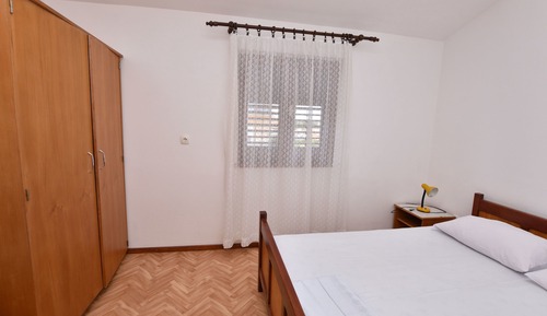 Apartment (A2)