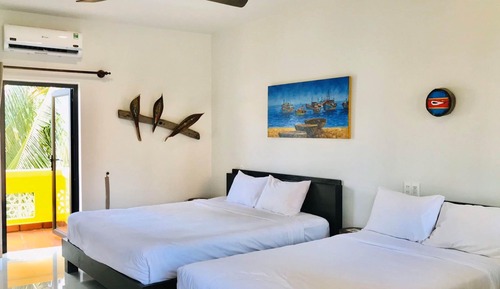 Family Quadruple Room (Coconut Kiss)