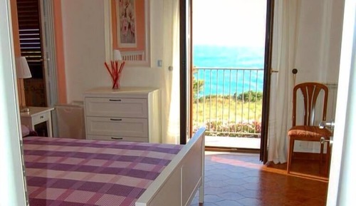 Deluxe Double Room, 1 Queen Bed, Sea View