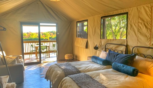 Tent (River Tent 4)