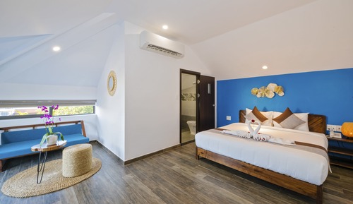 Superior Double Room, City View