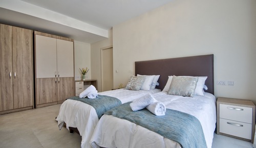Classic Double or Twin Room (No2)