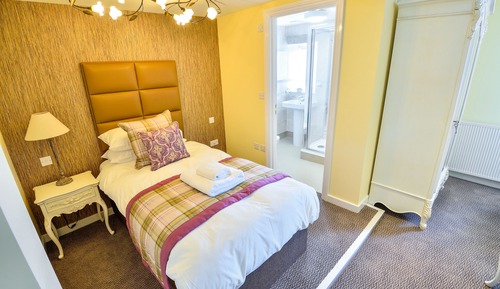 Single Room
