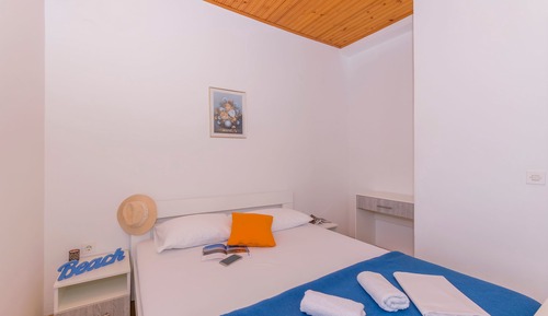 Apartment (A10)