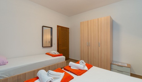 Apartment (A1)
