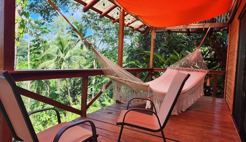 Deluxe Bungalow, 2 Queen Beds (Almendro)