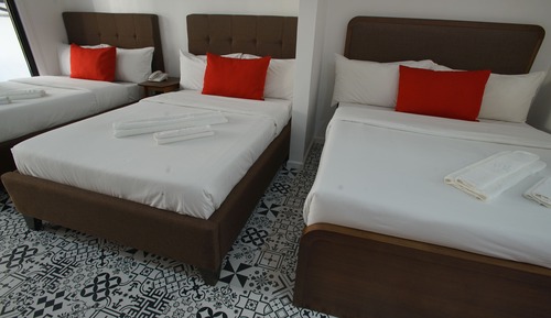 Deluxe Triple Room, Garden View