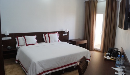 Junior Suite (Double Occupancy)