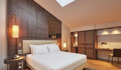 Deluxe Room, Multiple Beds (Family Room)