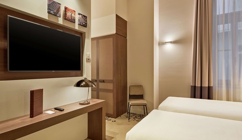 Deluxe Room, 2 Twin Beds