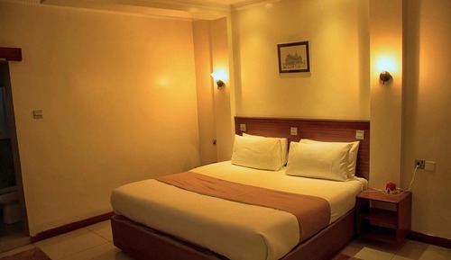 Basic Double Room
