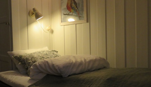 Single Room, Partial Lake View