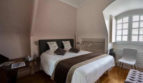 Classic Double Room
