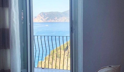 Honeymoon Apartment, Kitchenette, Sea View