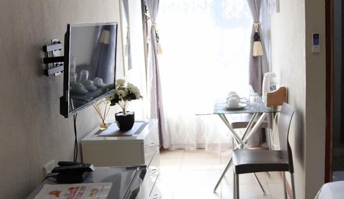 Double Room, Garden View (Family Room 1)