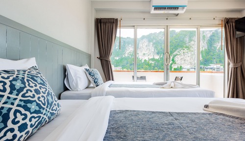 Deluxe Quadruple Room, Mountain View
