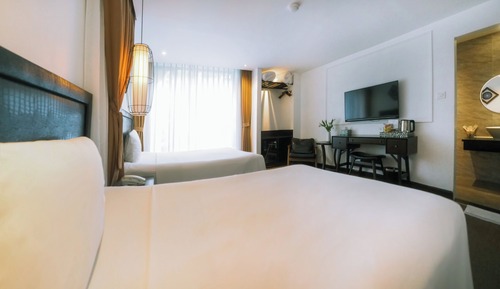 Standard Twin Room