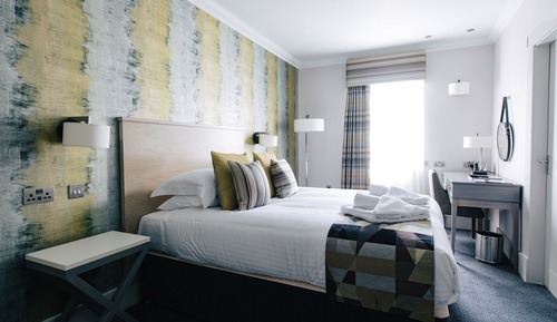 Urban King Room