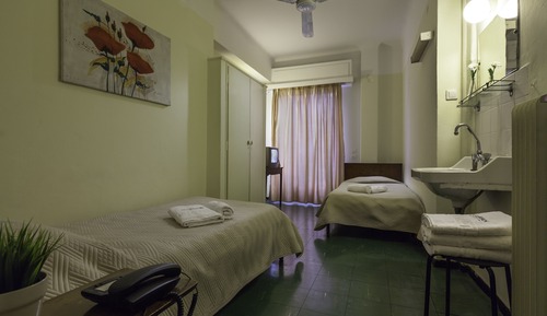 Triple Room, Shared Bathroom