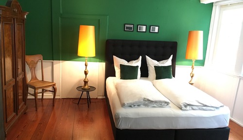 City Apartment, 4 Bedrooms (Nr. 17)