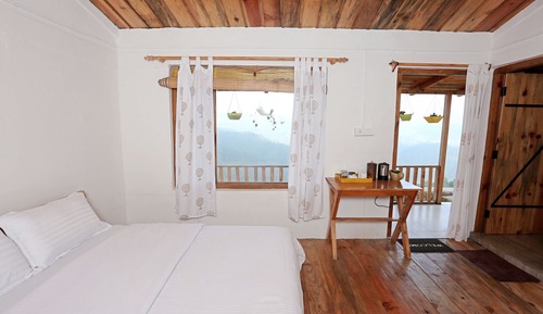 Double Room, 1 Bedroom, Patio, Mountain View