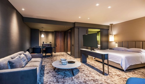 Studio Suite, 1 King Bed, Corner