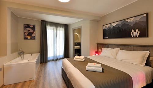 Basic Quadruple Room