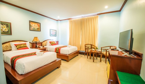 Standard Twin Room