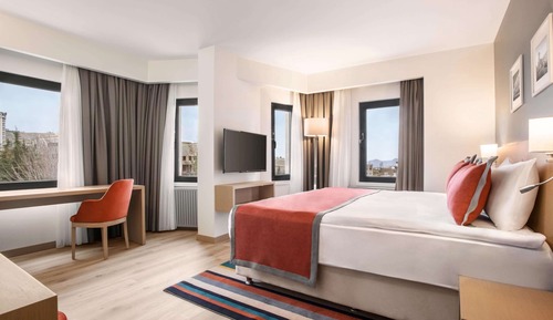 Premium Room, 1 Queen Bed, Non Smoking